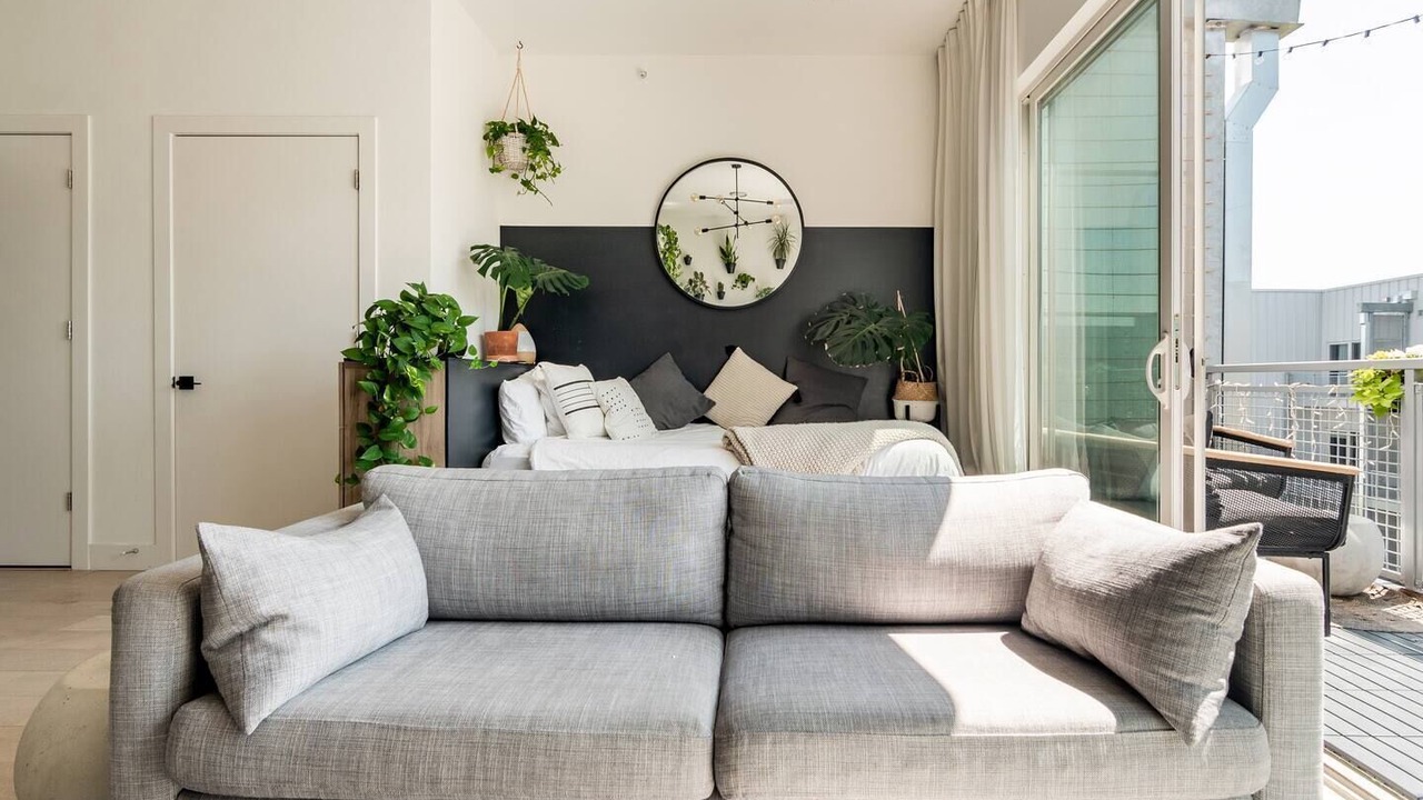 Photo of Livingroom in Curtis Park