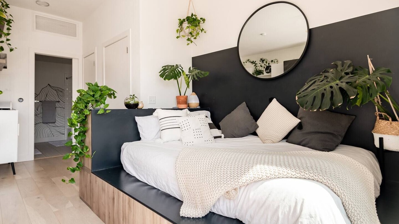 Photo of Bedroom in Curtis Park