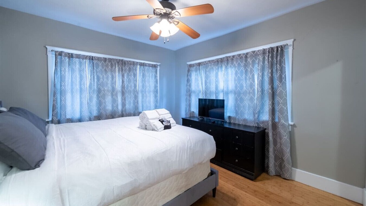 Photo of Bedroom in Downtown Albuquerque