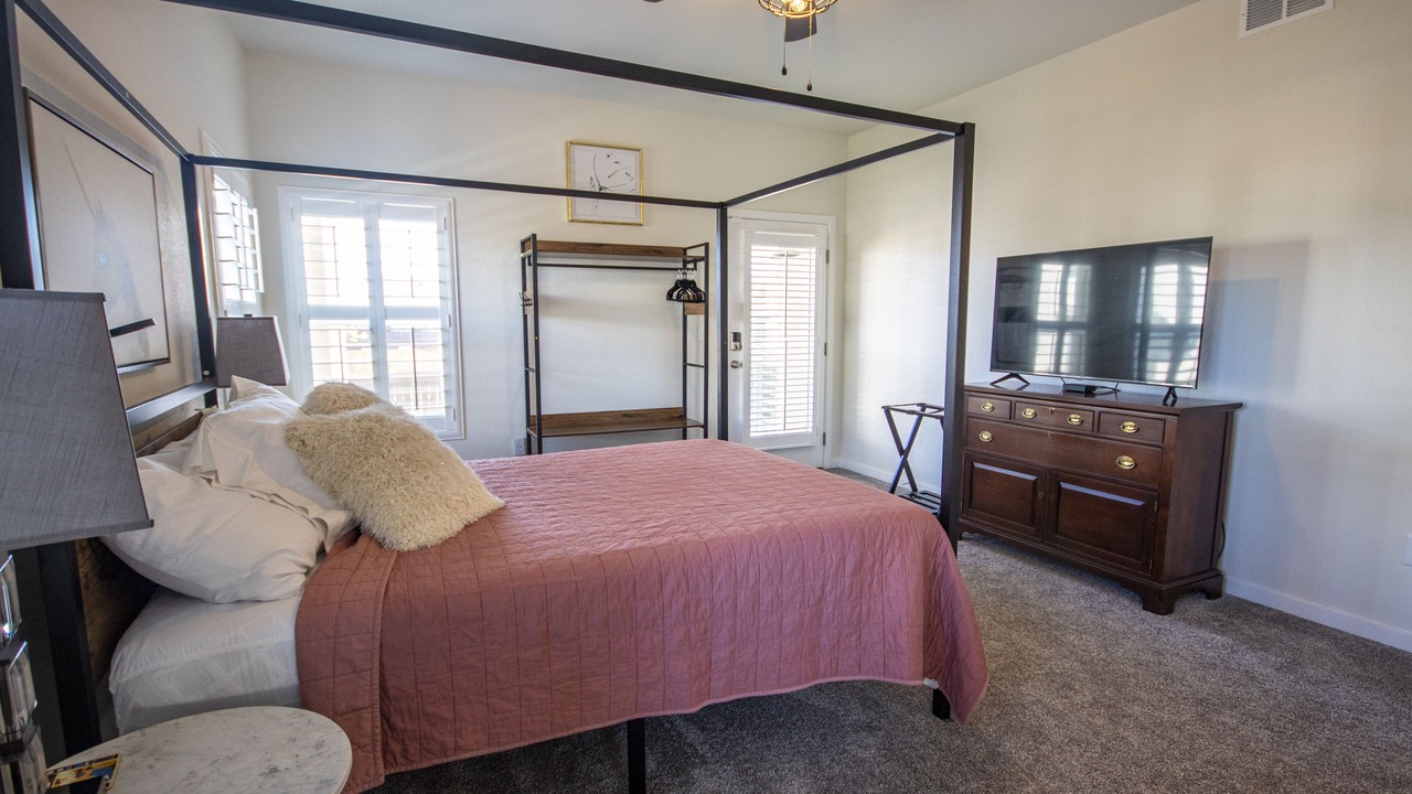 Photo of Bedroom in Loveland