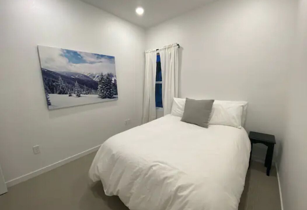 Photo of Bedroom in Twin Lakes