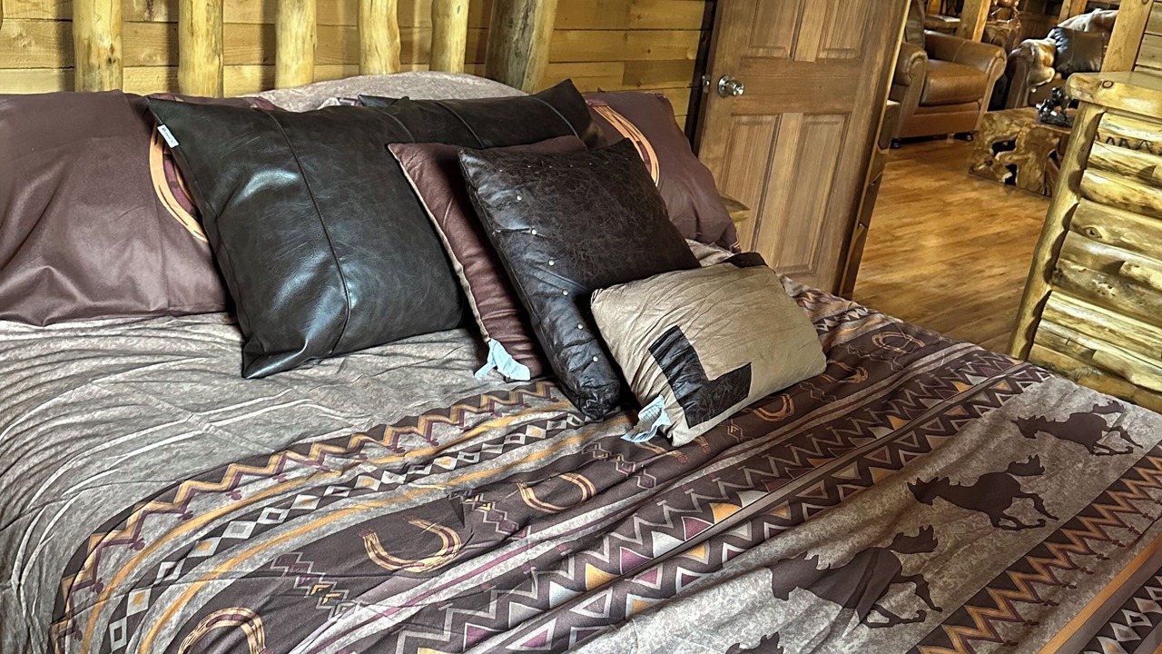 Photo of Bedroom in Elbert
