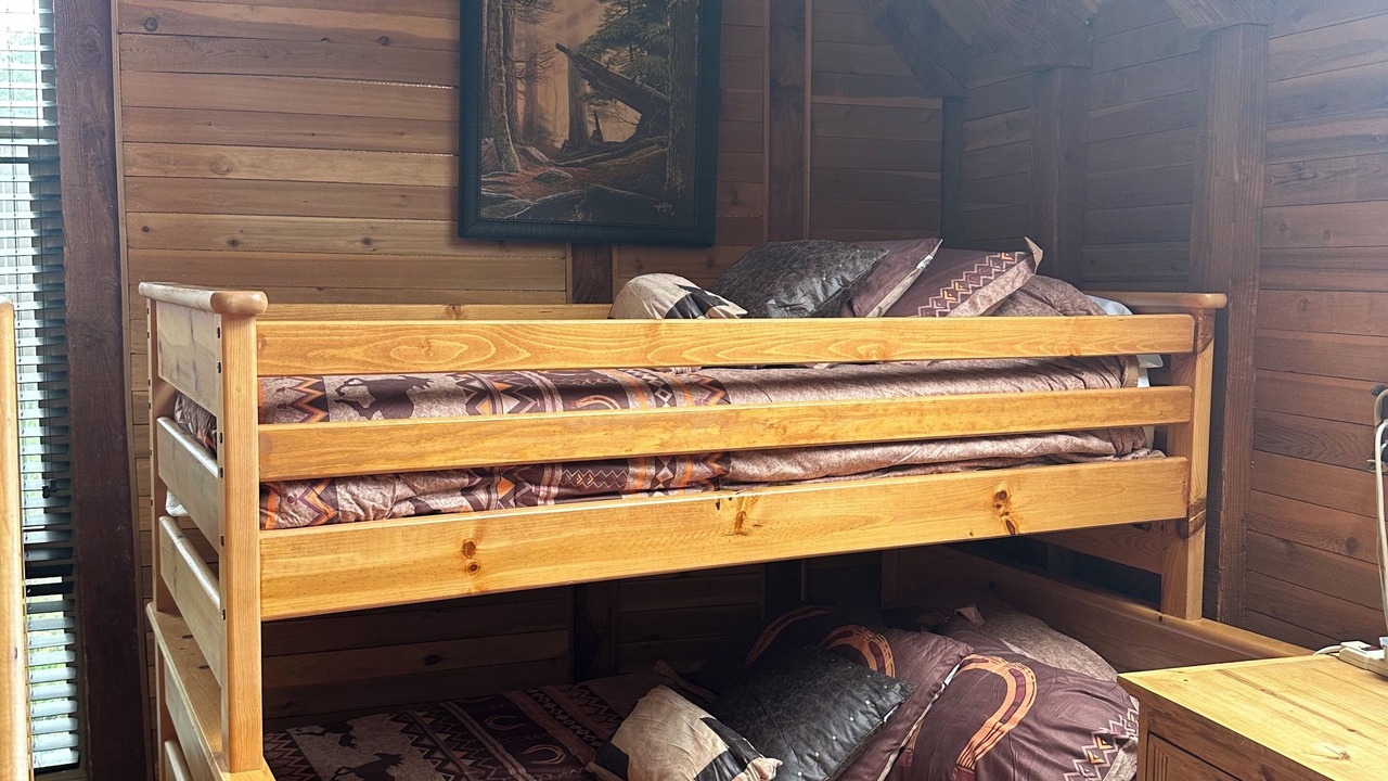 Photo of Bedroom in Elbert