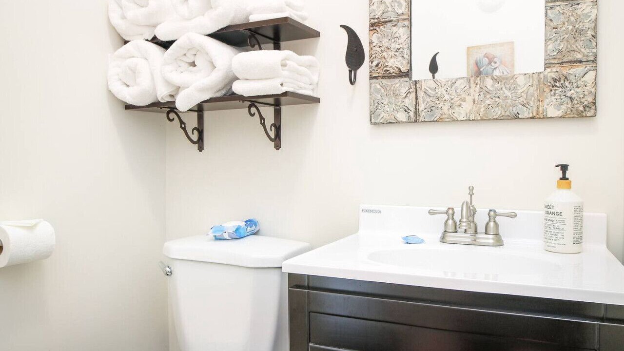 Photo of Bathroom in Baker City