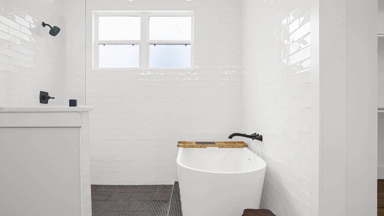 Photo of Bathroom in Graford