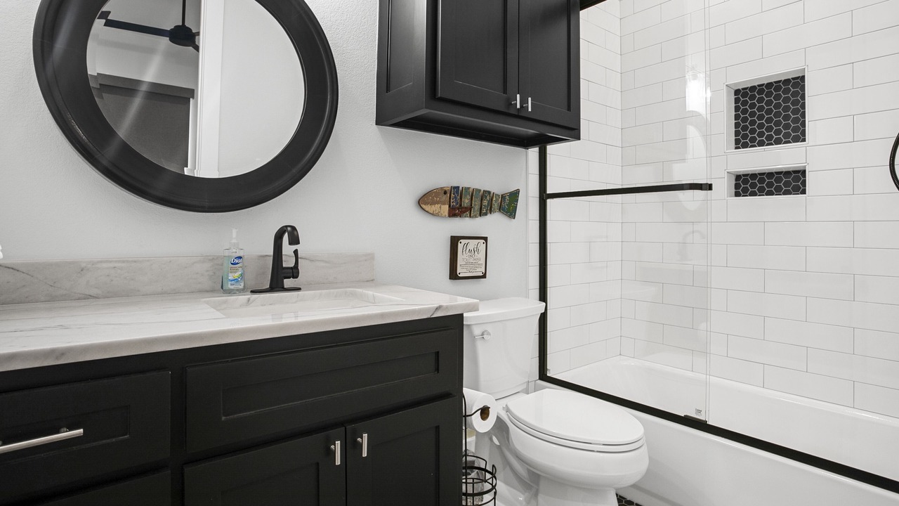 Photo of Bathroom in Graford