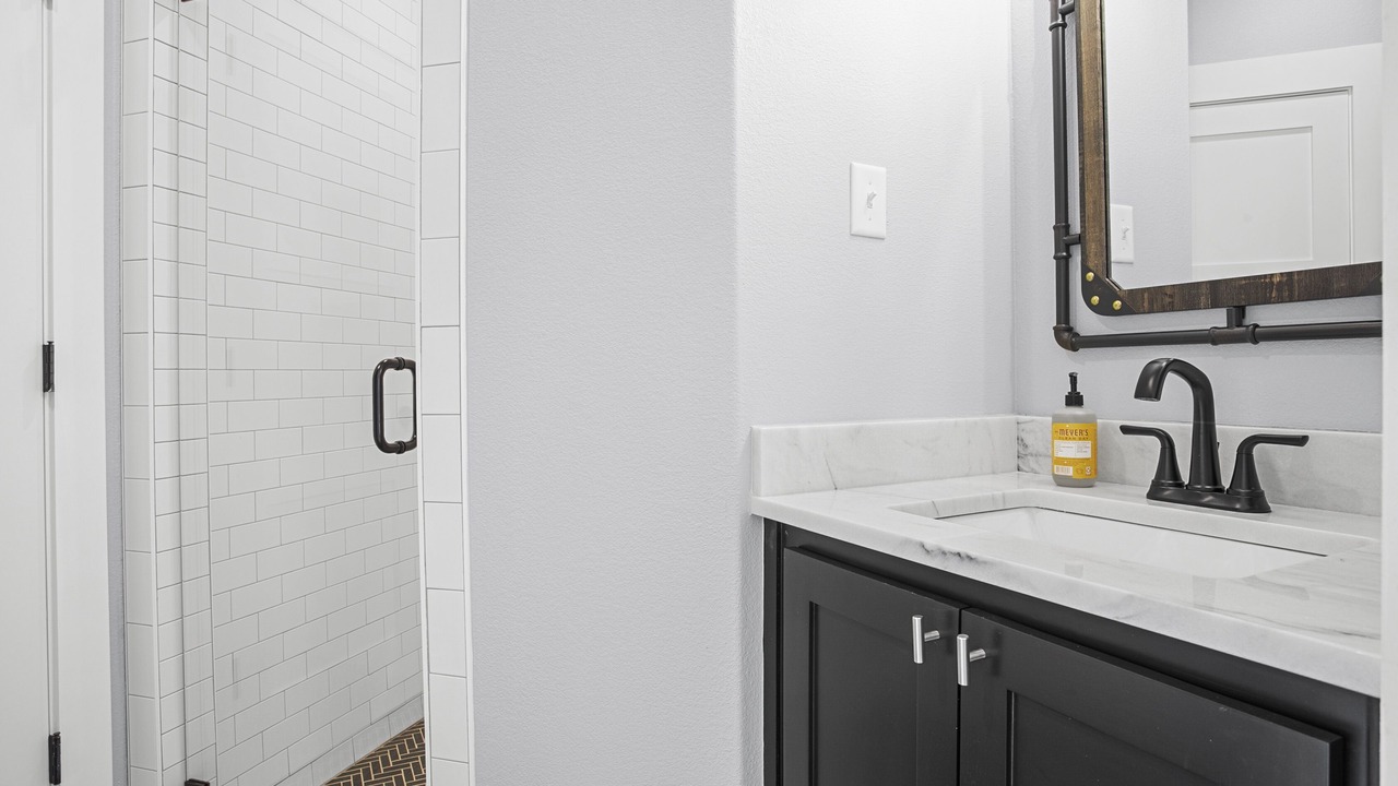 Photo of Bathroom in Graford