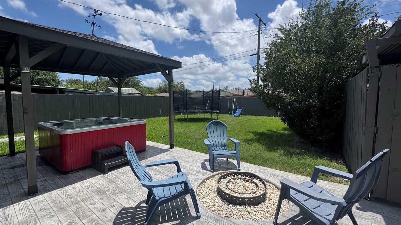 Photo of Patio Balcony in Plano