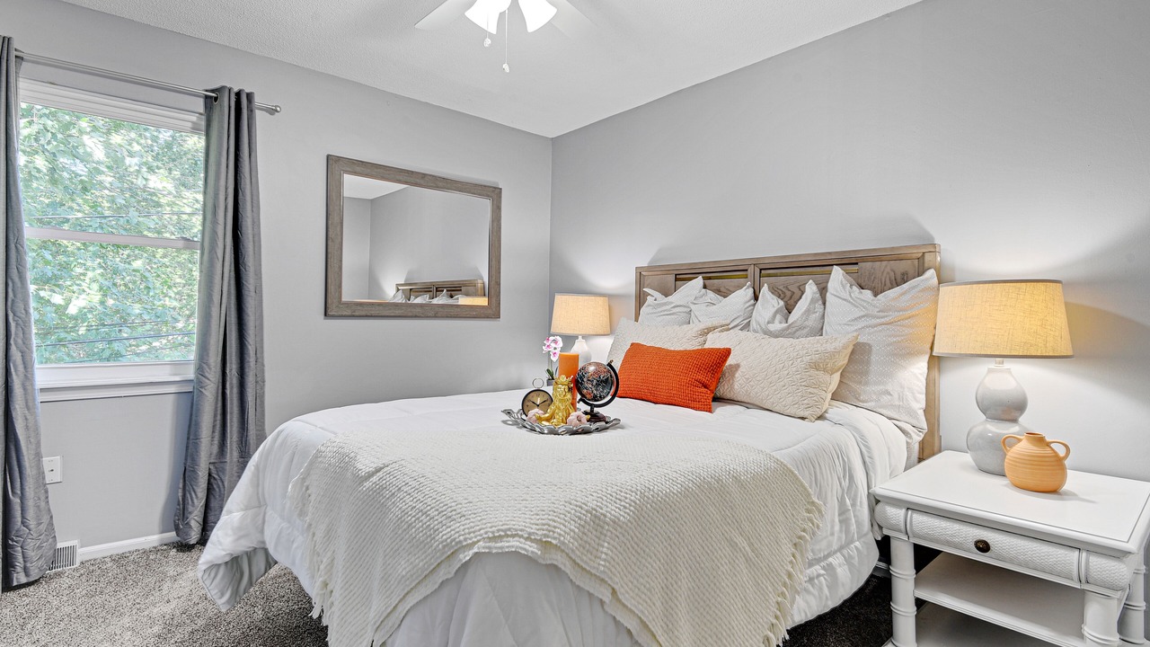 Photo of Bedroom in Merriam