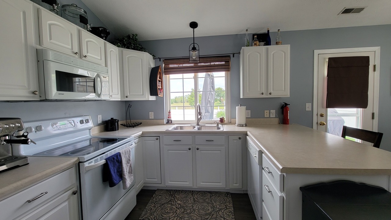 Photo of Kitchen in Capitol Beach