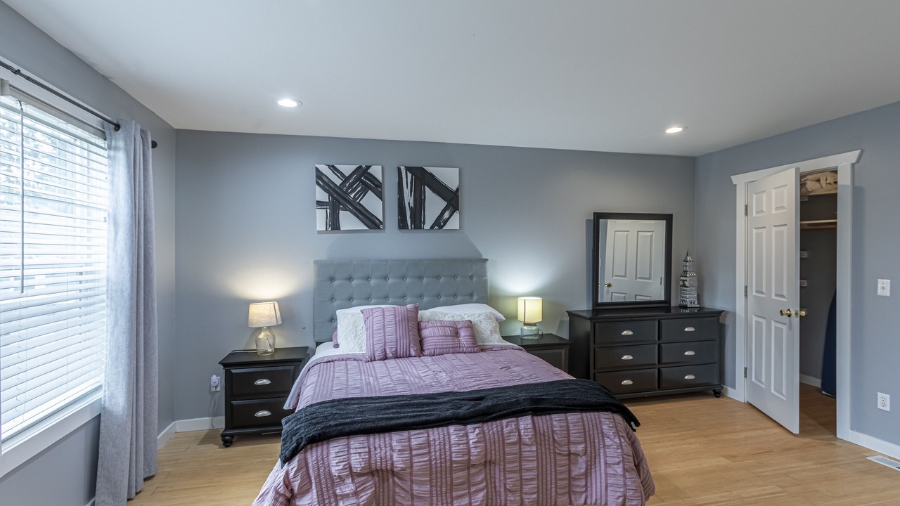 Photo of Bedroom in Tukwila