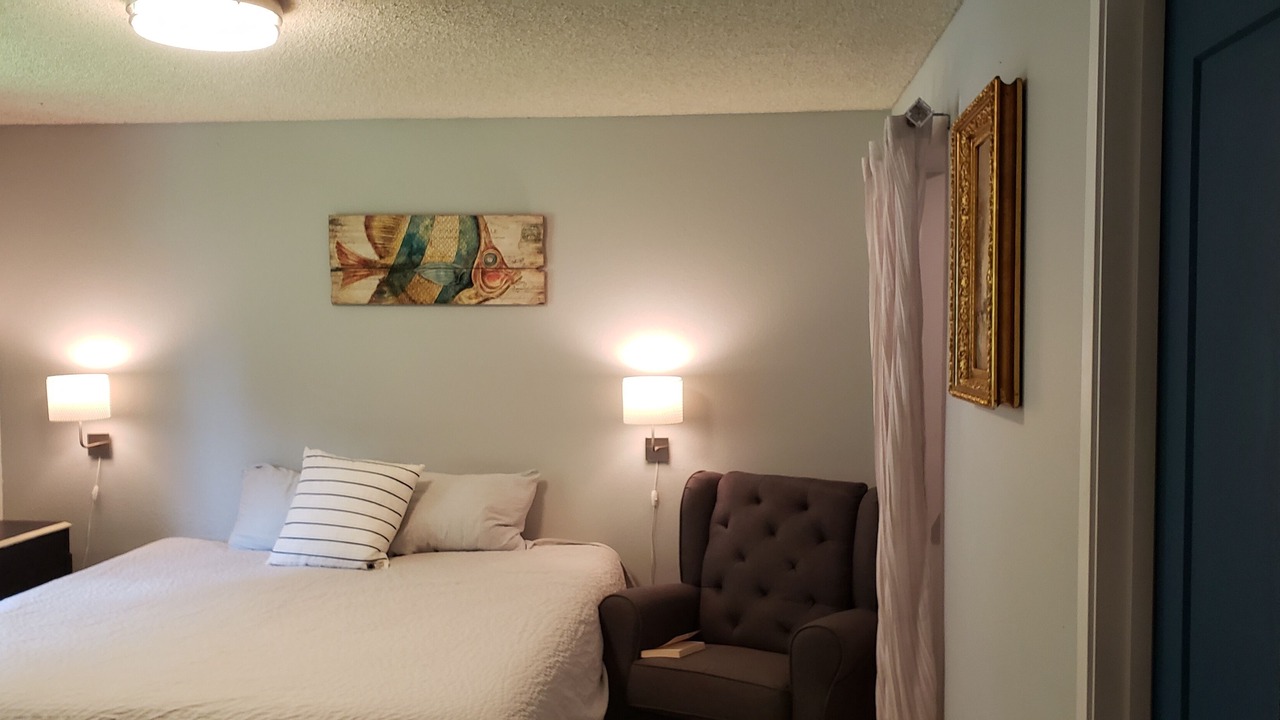 Photo of Bedroom in University Place