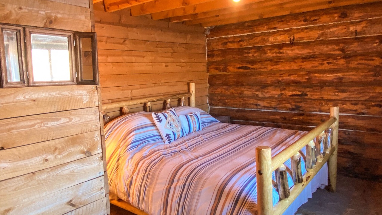 Photo of Bedroom in Rainsville