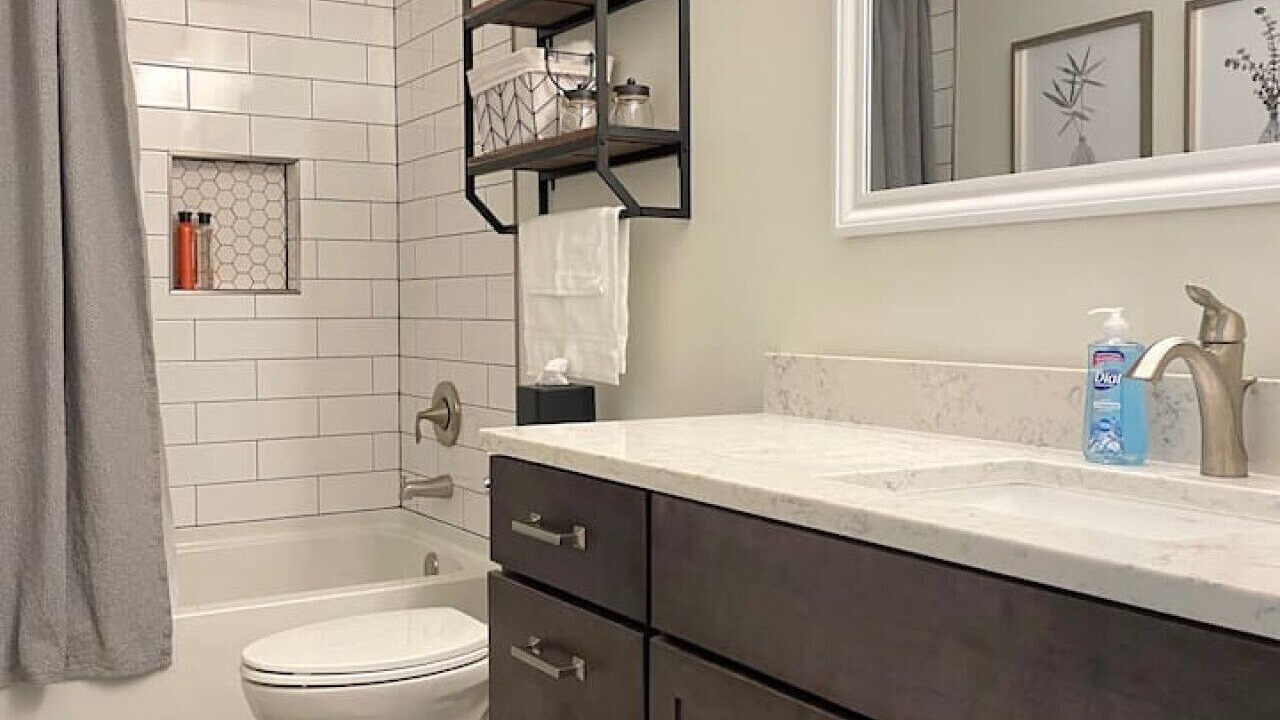 Photo of Bathroom in Downtown Lincoln