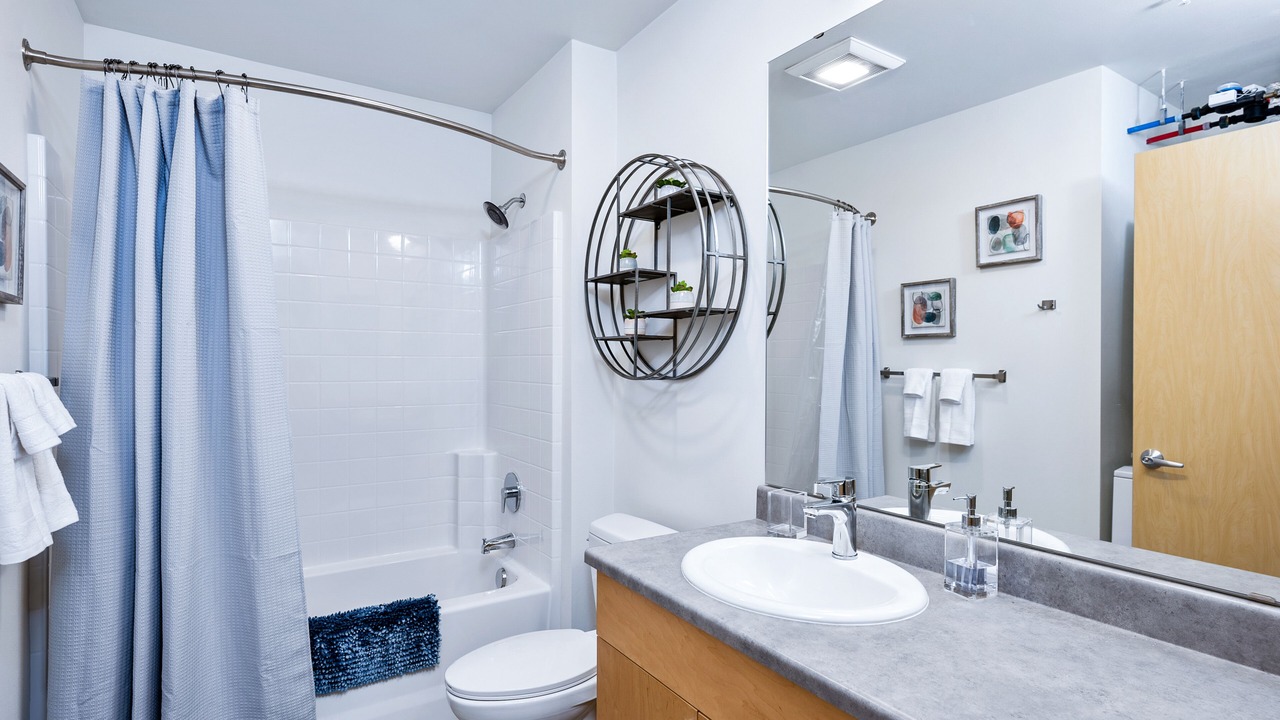 Photo of Bathroom in North Beacon Hill