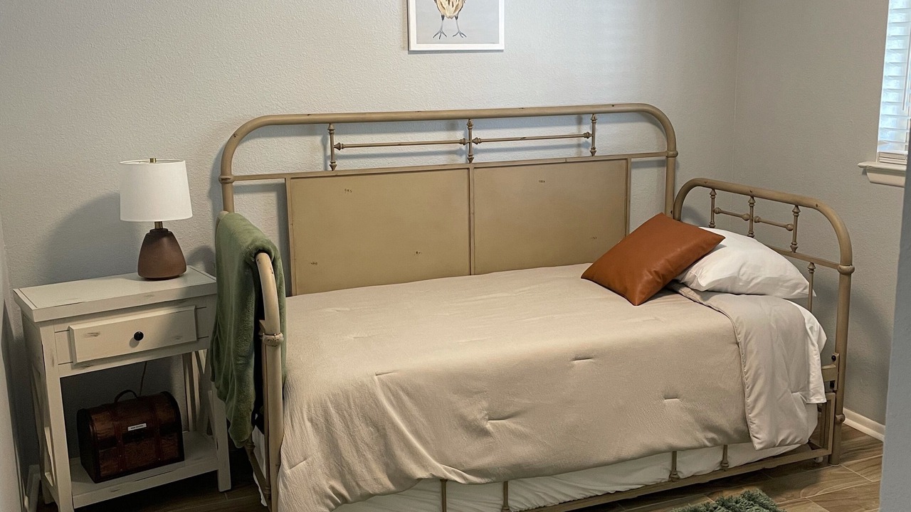 Photo of Bedroom in Ladera West