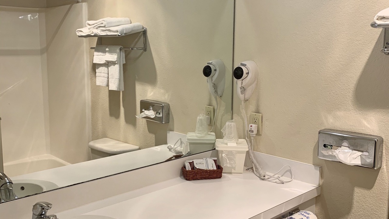 Photo of Bathroom in Blanco