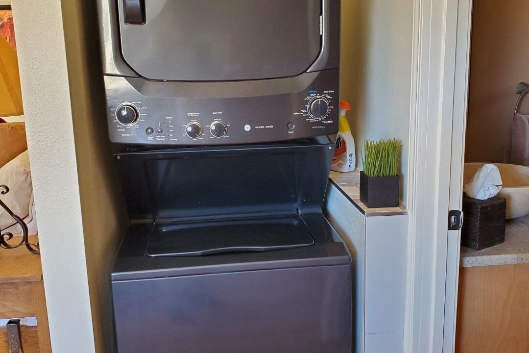 Photo of Bedroom in Placitas