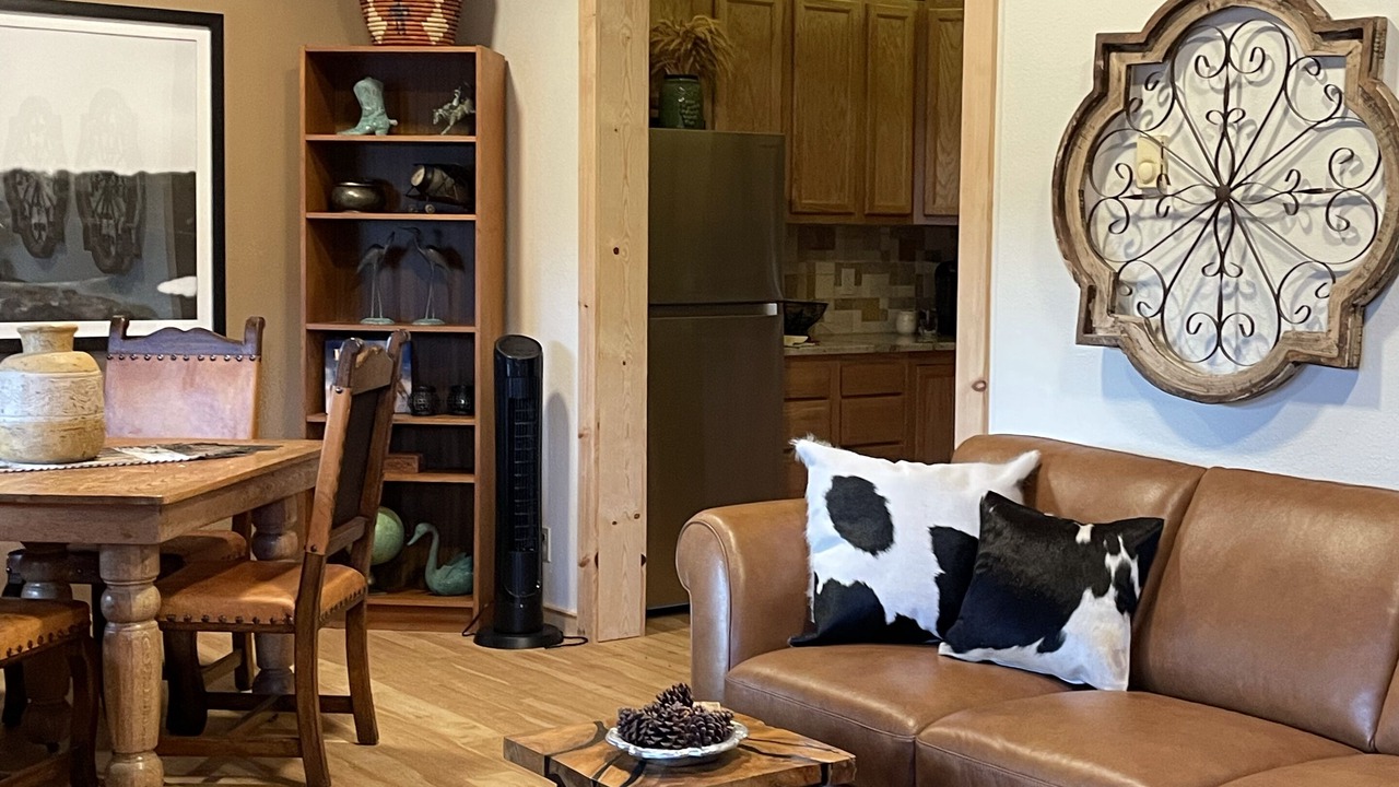 Photo of Bedroom in Placitas