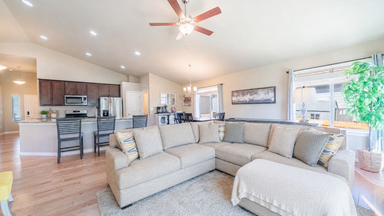 Photo of Livingroom in Longmont