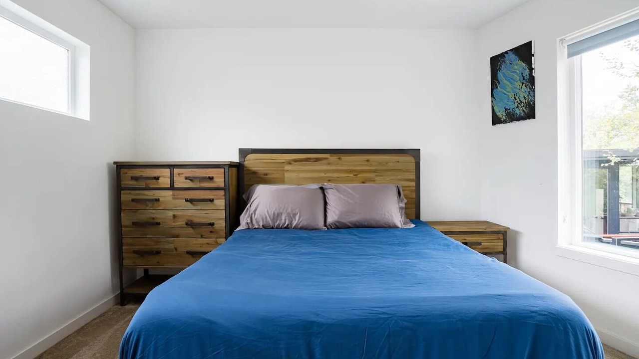 Photo of Bedroom in North Delridge