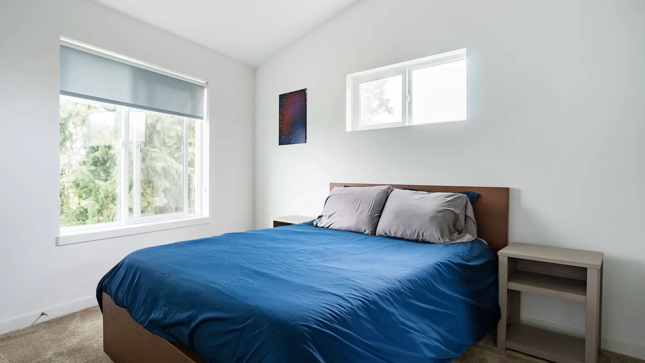 Photo of Bedroom in North Delridge