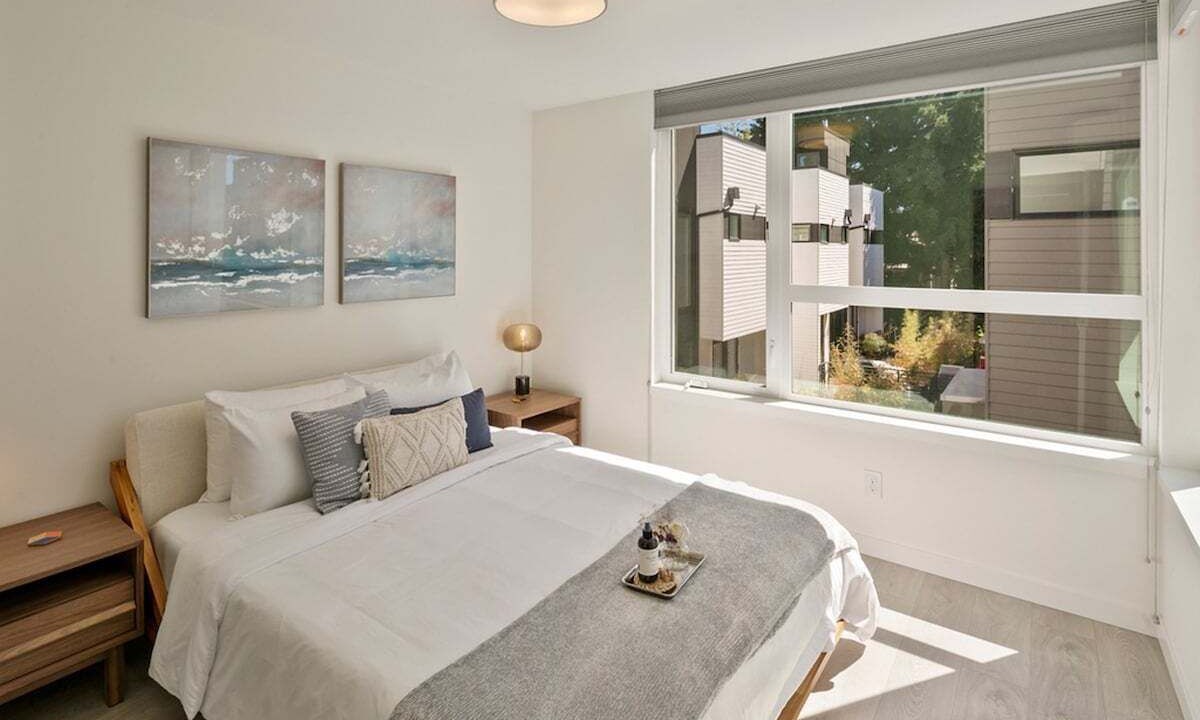 Photo of Bedroom in Broadway