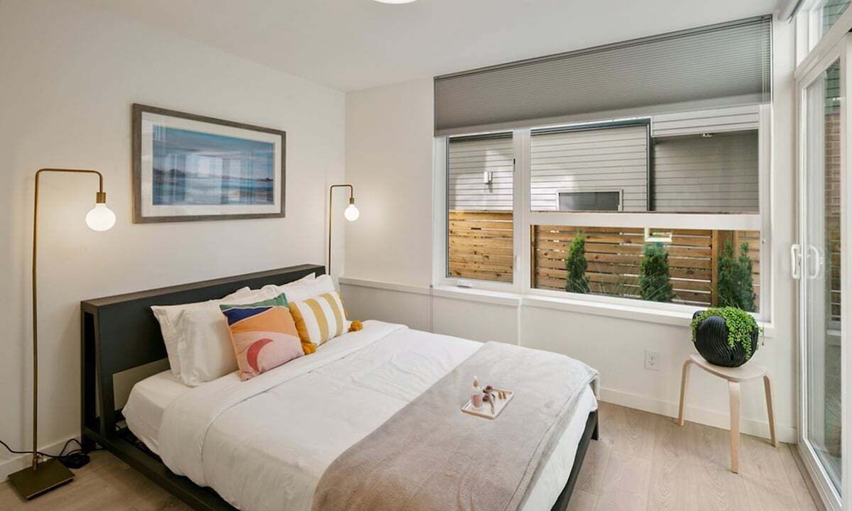 Photo of Bedroom in Broadway