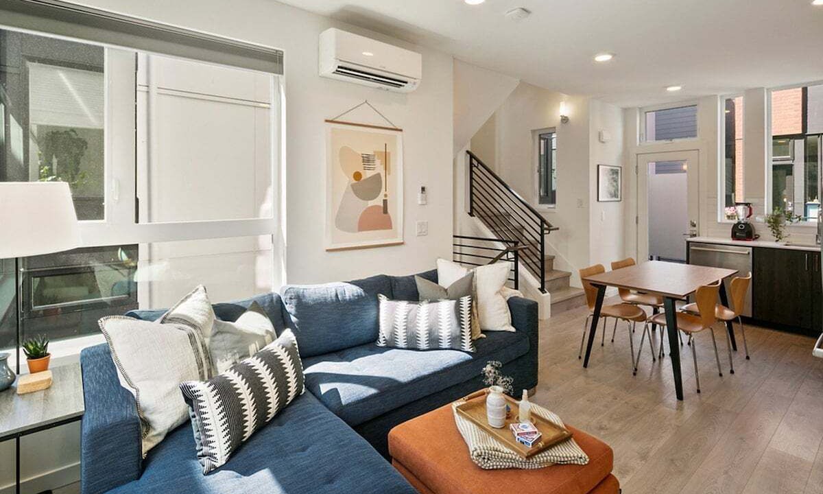 Photo of Livingroom in Broadway