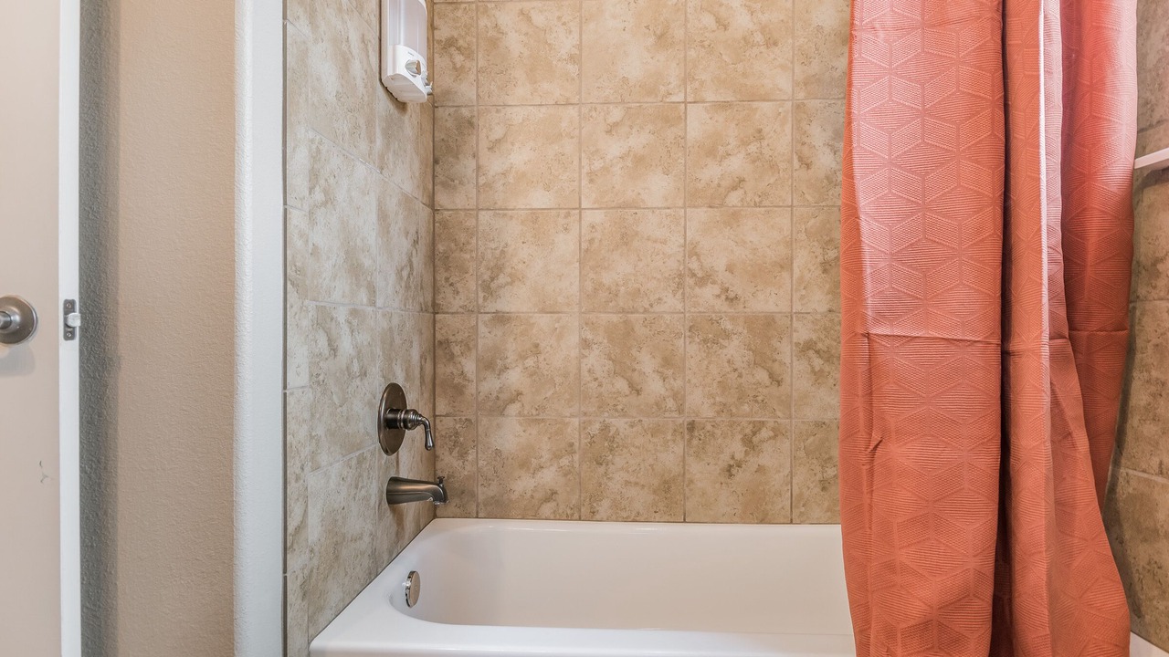 Photo of Bathroom in Canyon