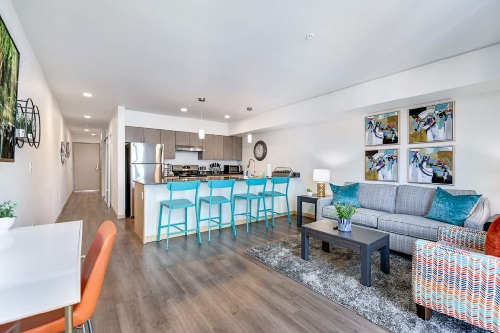 Photo of Livingroom in North Beacon Hill