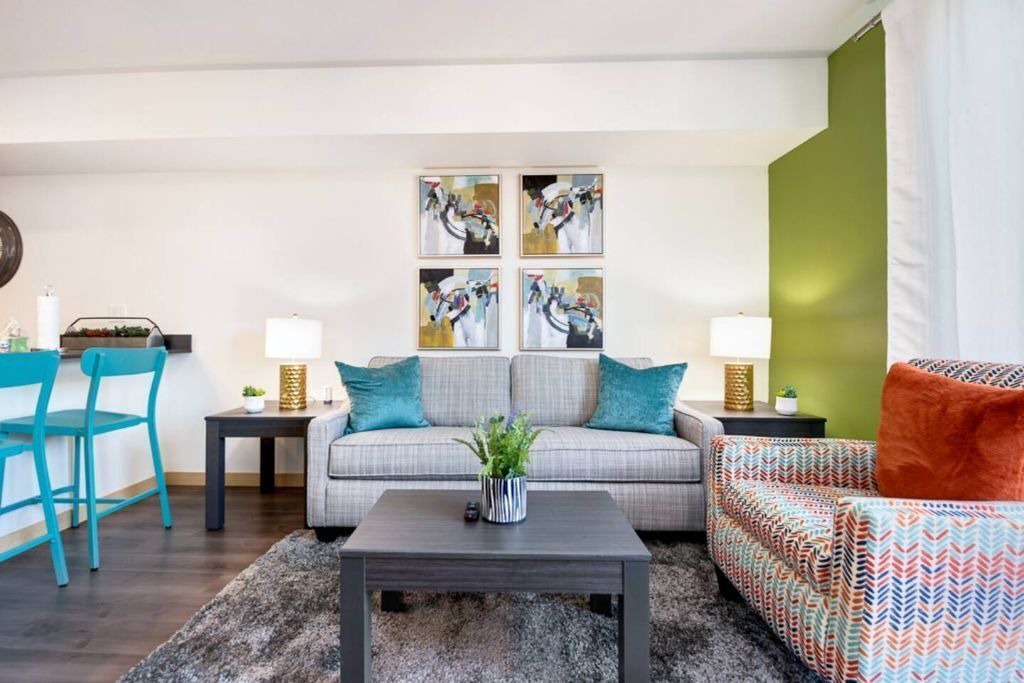 Photo of Livingroom in North Beacon Hill
