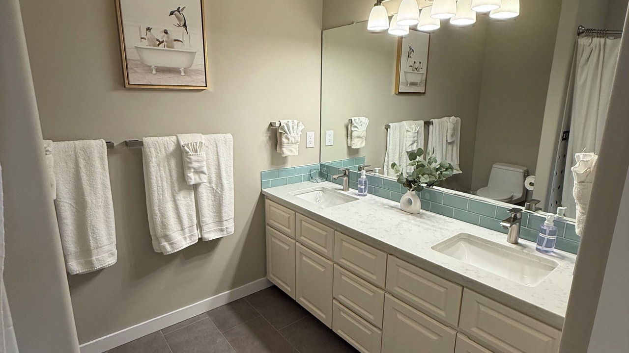 Photo of Bathroom in Wapato Point
