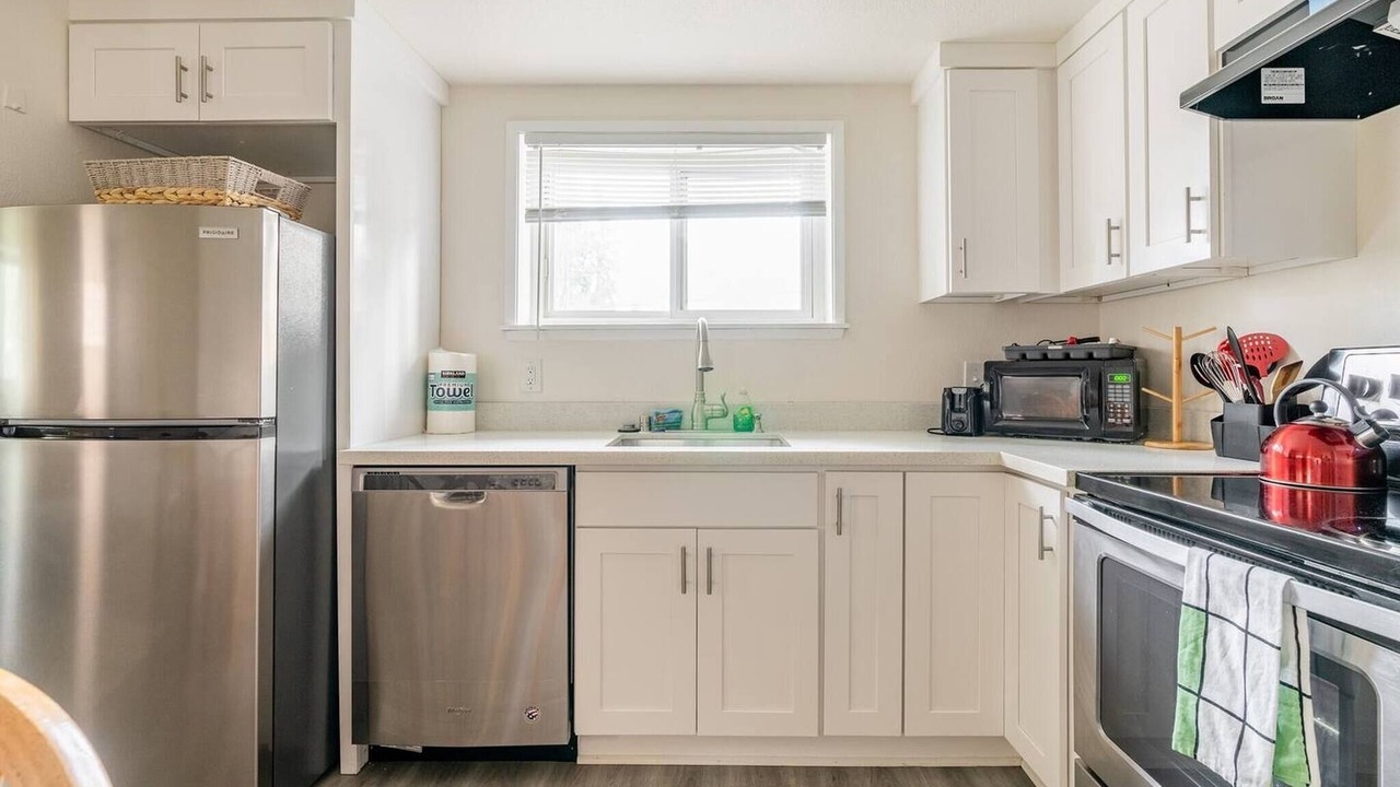 Photo of Kitchen in SeaTac