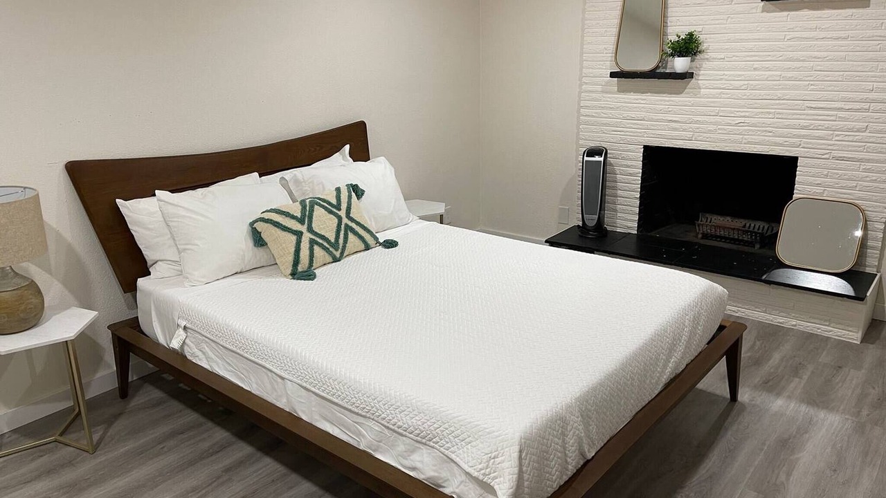 Photo of Bedroom in SeaTac