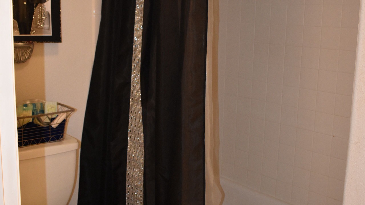 Photo of Bathroom in Commerce City