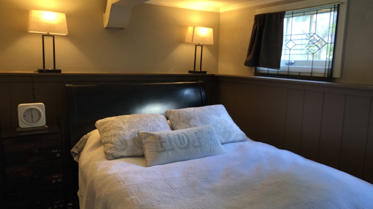 Photo of Bedroom in Gatewood