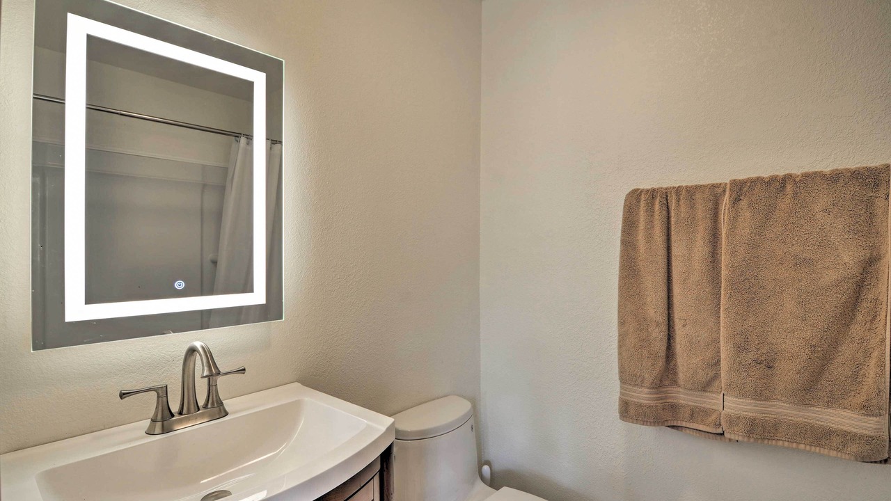Photo of Bathroom in Lyons
