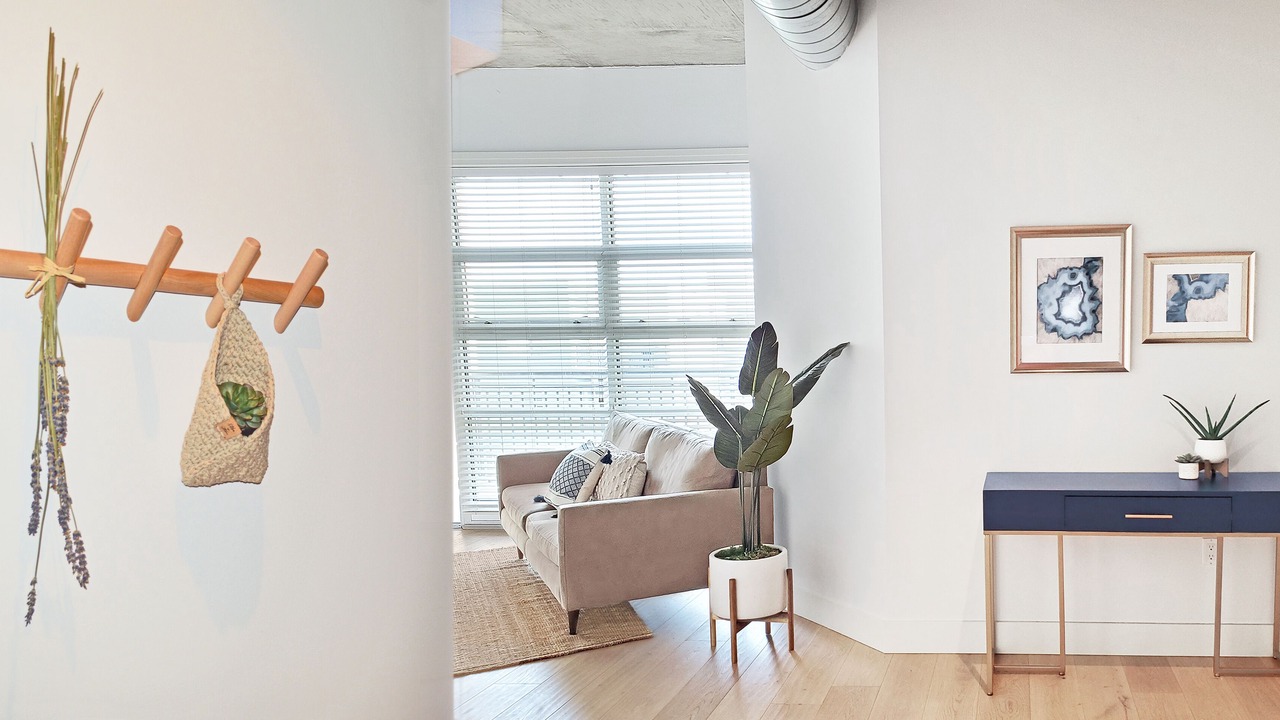 Photo of Livingroom in Central Boulder