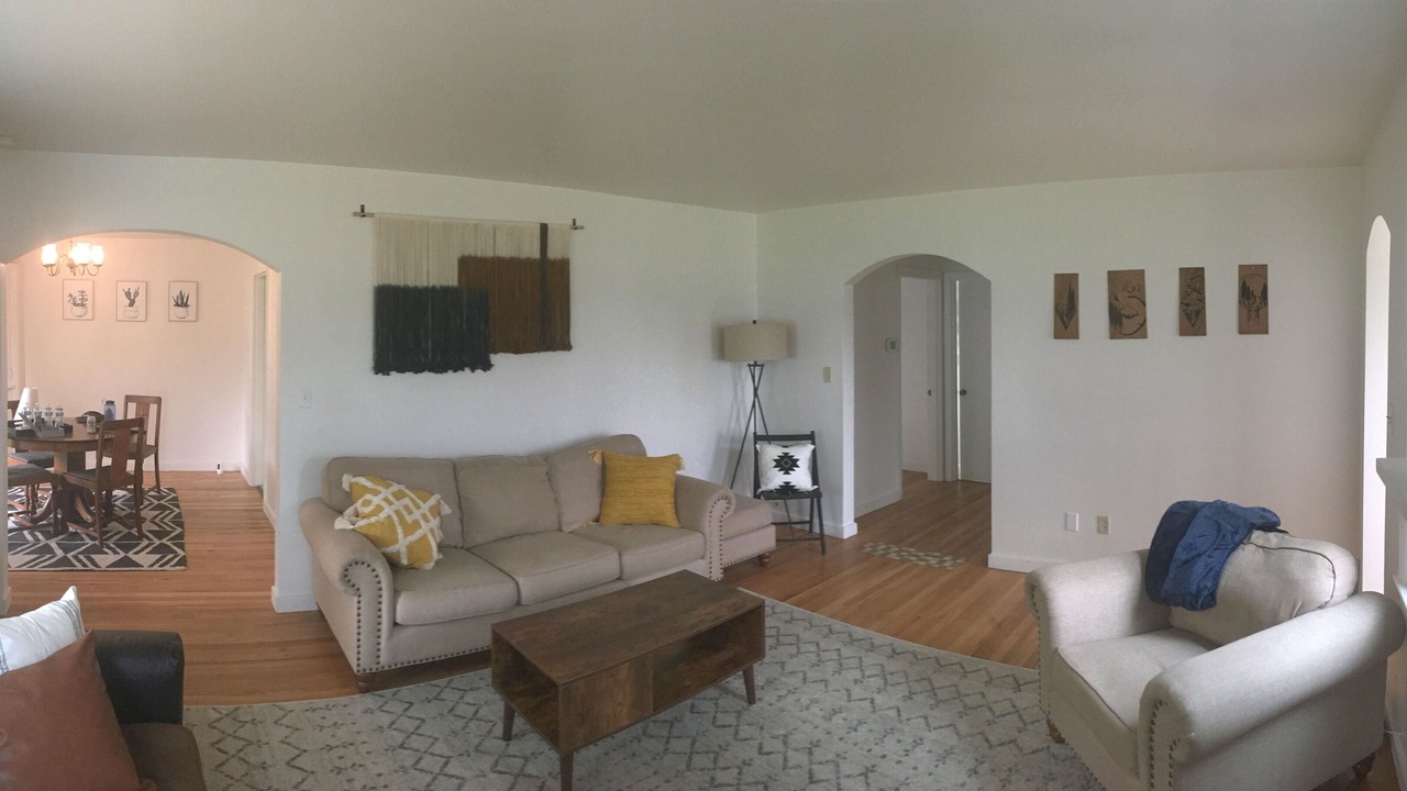 Photo of Livingroom in Omak