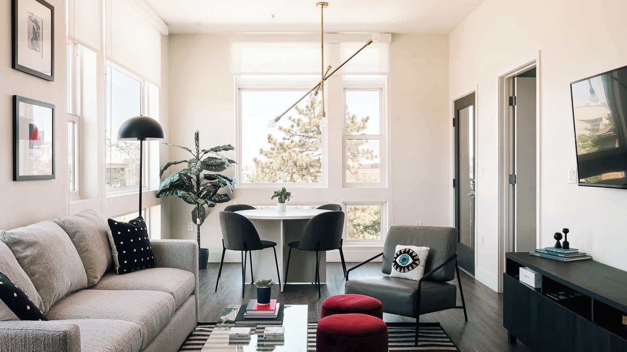 Photo of Livingroom in Highland