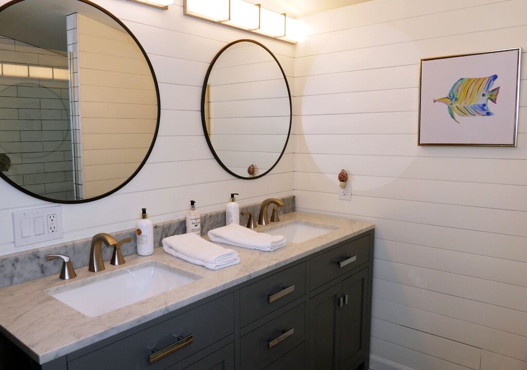 Photo of Bathroom in Lummi Island