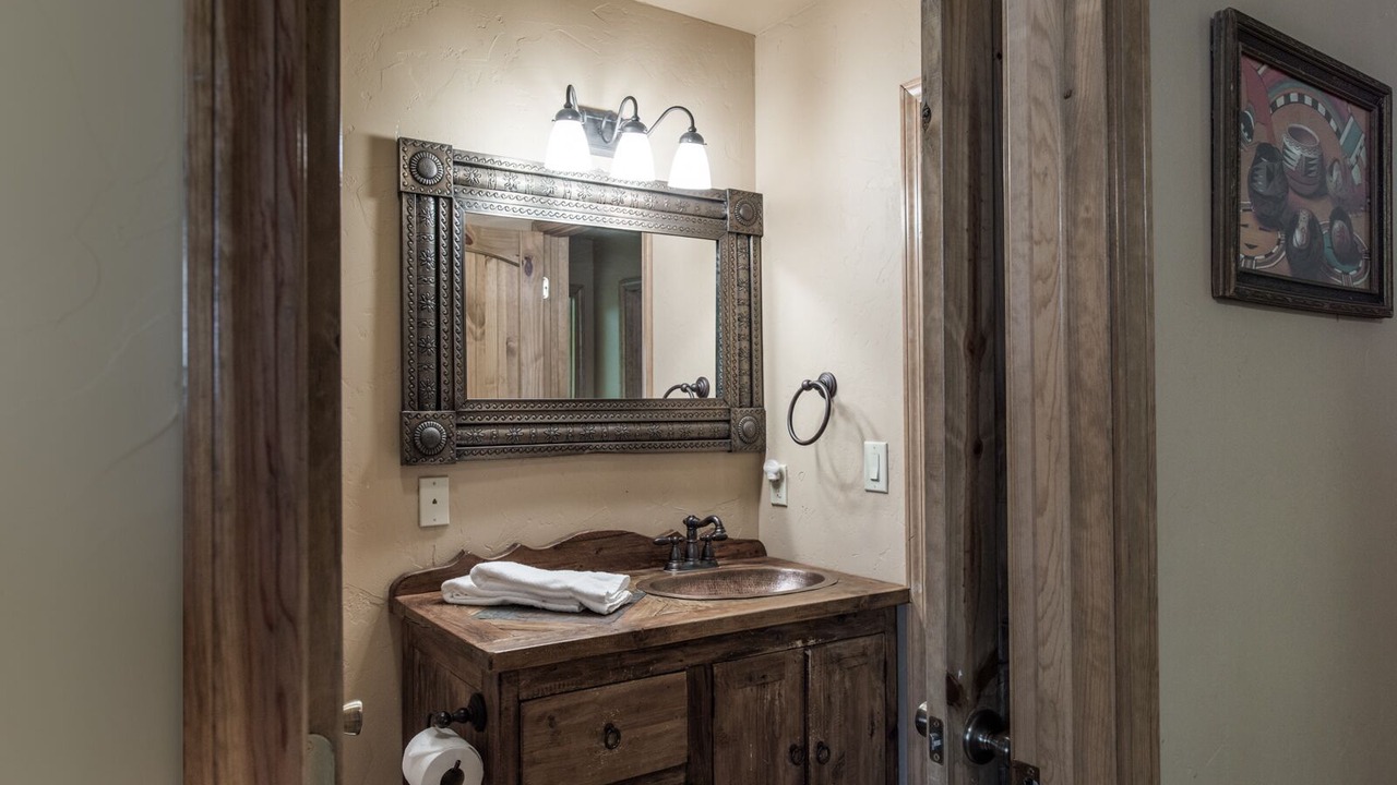 Photo of Bathroom in Ruidoso
