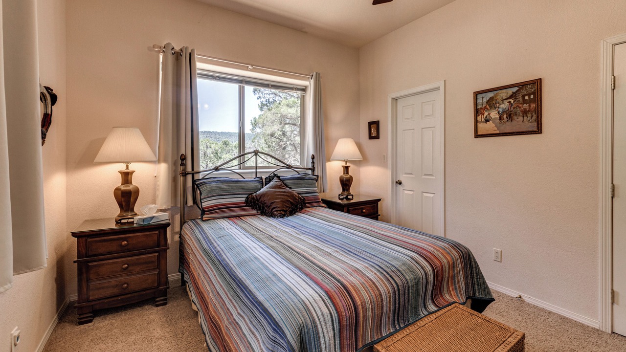 Photo of Bedroom in Ruidoso