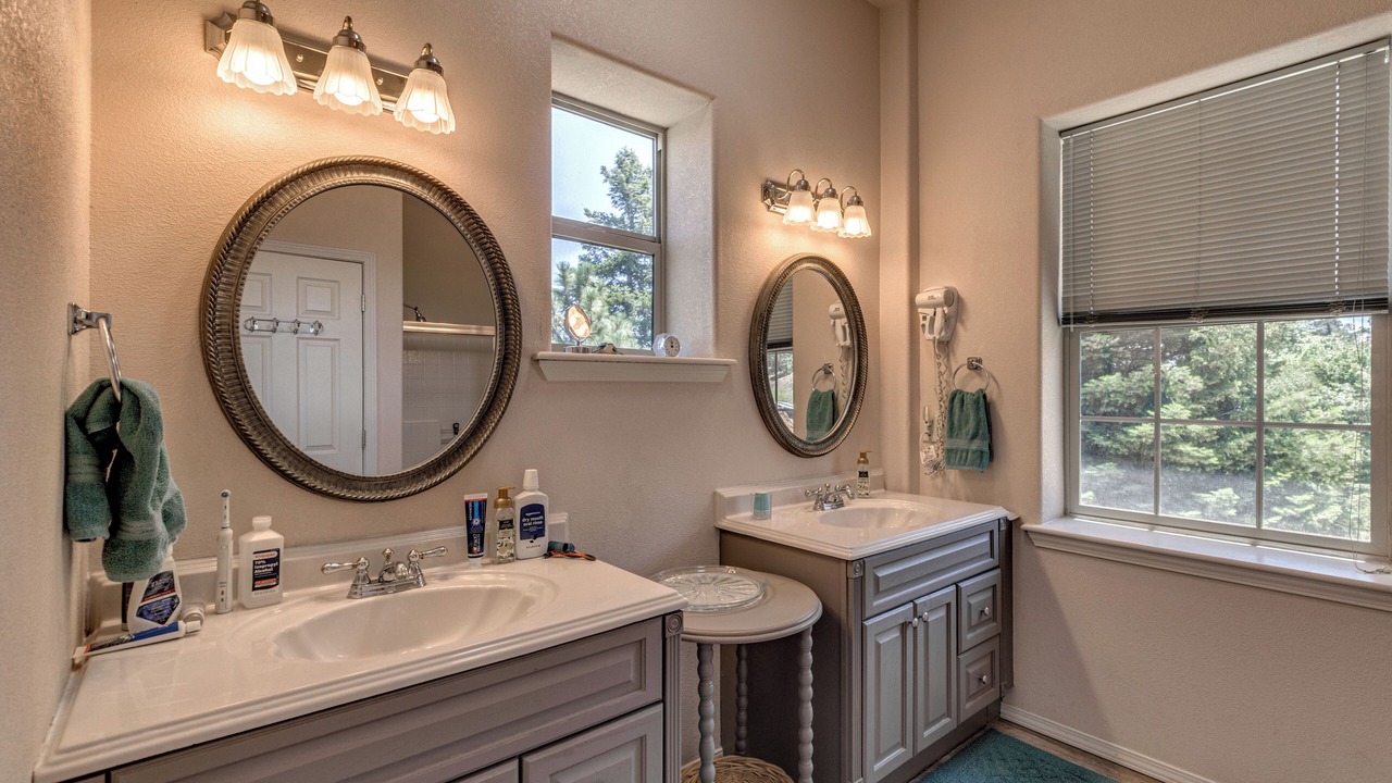 Photo of Bathroom in Ruidoso