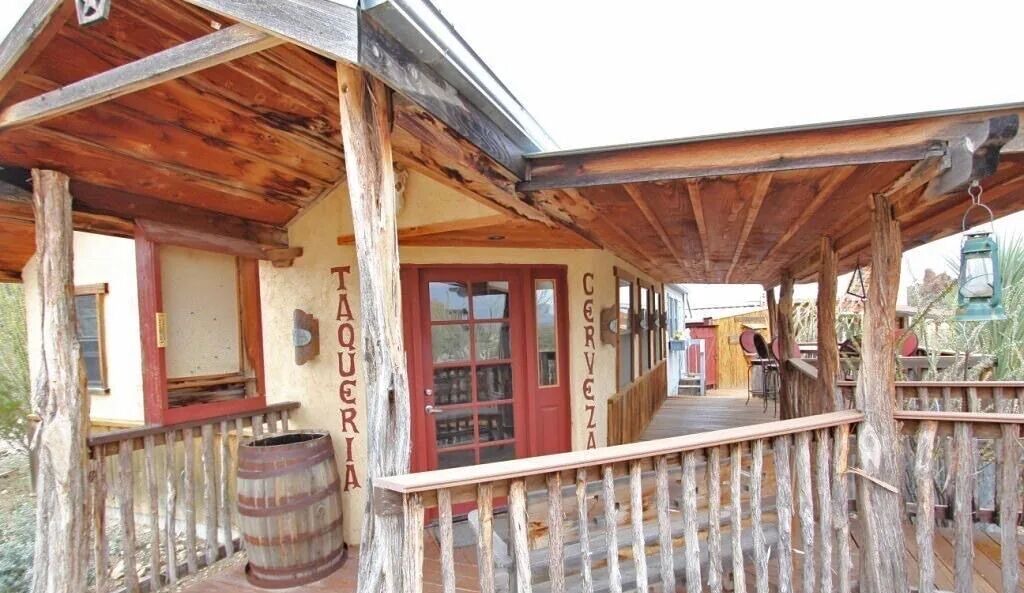 Photo of Patio Balcony in Study Butte-Terlingua