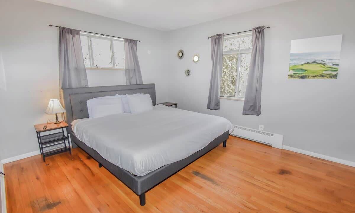 Photo of Bedroom in Southeast