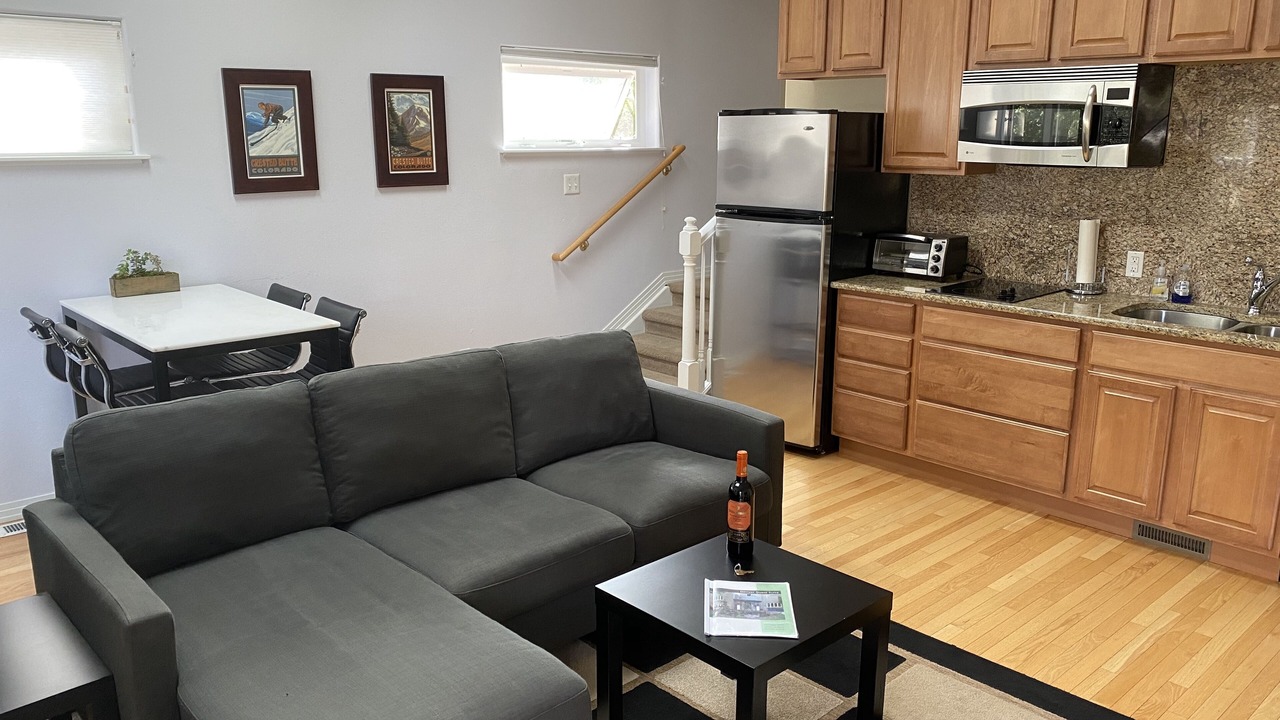 Photo of Livingroom in Hale