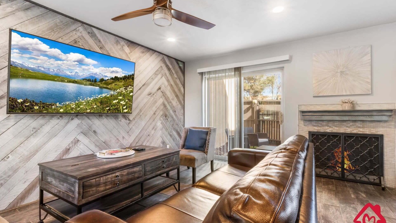 Photo of Livingroom in Northeast Heights