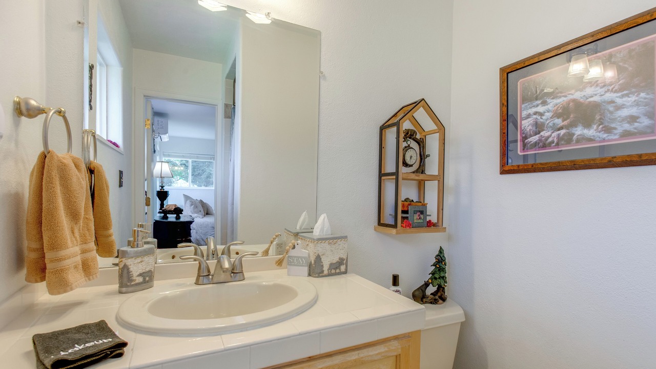Photo of Bathroom in Creighton